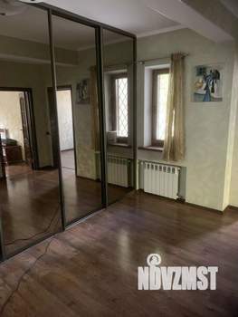 Дом 140м², 2-этажный, на длительный срок,