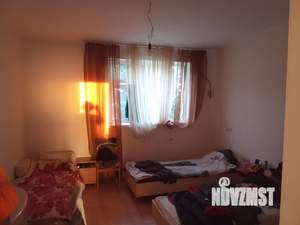 Дом 4м², 2-этажный, на длительный срок,