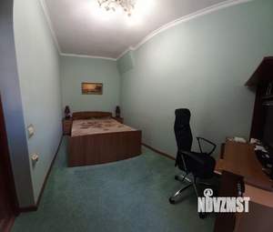 Дом 100м², 2-этажный, на длительный срок,