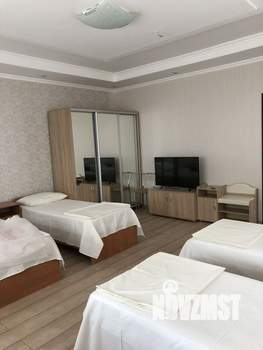 Дом 100м², 2-этажный, на длительный срок,