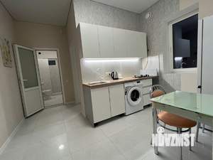 Дом 40м², 2-этажный, на длительный срок,