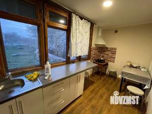 Дом 30м², 2-этажный, на длительный срок,