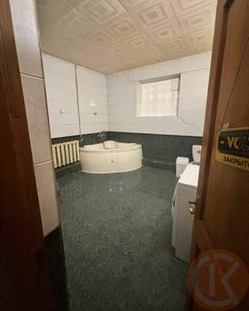 Дом 230м², 3-этажный, участок 547 сот.