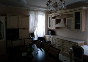 Дом 430м², 3-этажный, участок 4 сот.