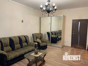 Дом 312м², 3-этажный, участок 6 сот.