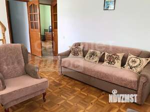 Дом 177м², 3-этажный, участок 6 сот.