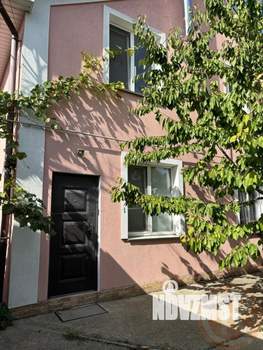 Дом 246м², 2-этажный, участок 4 сот.