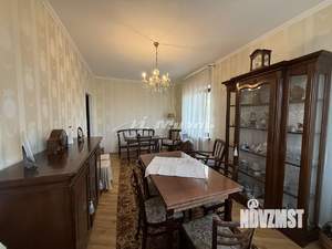 Дом 282м², 2-этажный, участок 8 сот.