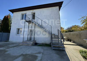 Дом 157м², 2-этажный, участок 4 сот.