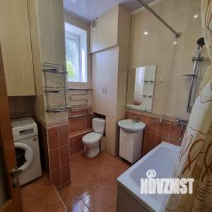 Дом 200м², 2-этажный, участок 5 сот.