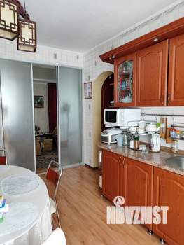 Дом 200м², 2-этажный, участок 5 сот.