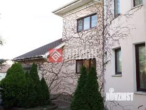 Дом 432м², 3-этажный, участок 10 сот.