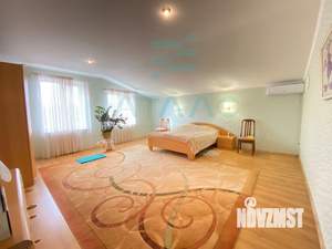 Дом 253м², 2-этажный, участок 6 сот.