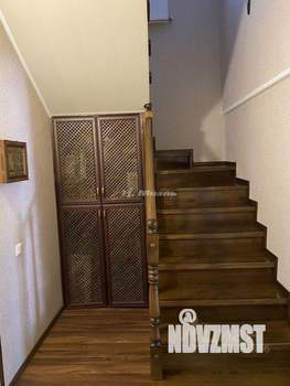 Дом 280м², 2-этажный, участок 6 сот.