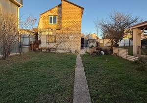 Дом 98м², 2-этажный, участок 4 сот.