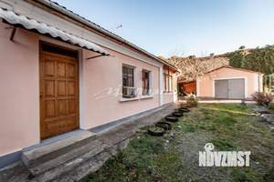 Дом 570м², 3-этажный, участок 6 сот.