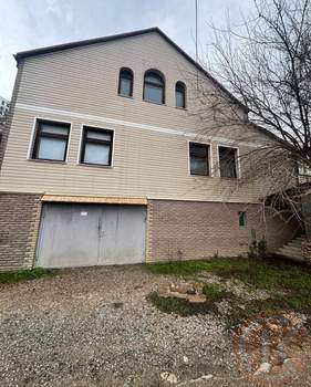 Дом 230м², 3-этажный, участок 547 сот.