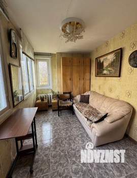 Дом 214м², 3-этажный, участок 6 сот.