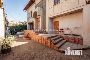 Дом 570м², 3-этажный, участок 6 сот.