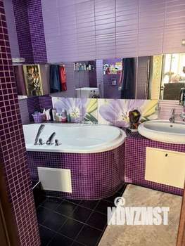 Дом 240м², 2-этажный, участок 6 сот.