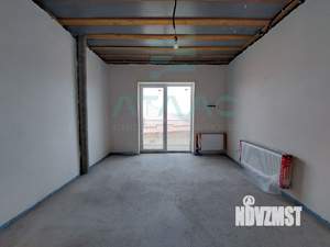 Дом 273м², 2-этажный, участок 8 сот.