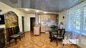 Дом 255м², 3-этажный, участок 6 сот.