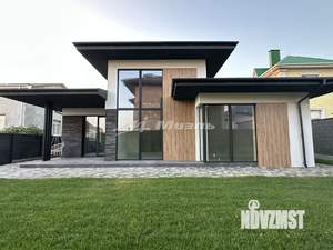 Дом 174м², 1-этажный, участок 6 сот.