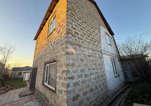 Дом 98м², 2-этажный, участок 4 сот.