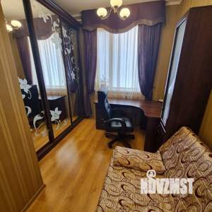 Дом 200м², 2-этажный, участок 5 сот.