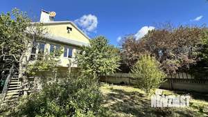 Дом 255м², 3-этажный, участок 6 сот.