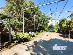 Дом 523м², 3-этажный, участок 10 сот.