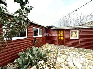 Дом 96м², 2-этажный, участок 3 сот.