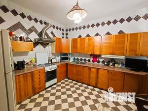 Дом 523м², 3-этажный, участок 10 сот.