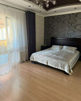 Дом 240м², 2-этажный, участок 6 сот.
