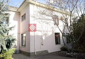 Дом 432м², 3-этажный, участок 10 сот.