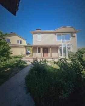 Дом 200м², 2-этажный, участок 0 сот.