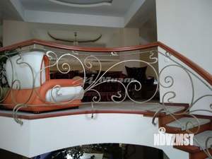 Дом 430м², 3-этажный, участок 4 сот.