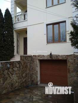 Дом 430м², 3-этажный, участок 4 сот.