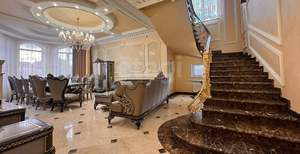 Дом 410м², 2-этажный, участок 8 сот.