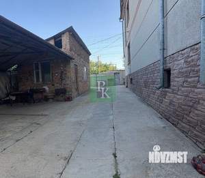 Дом 350м², 4-этажный, участок 8 сот.