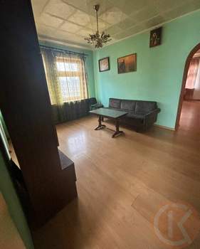 Дом 230м², 3-этажный, участок 547 сот.