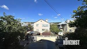 Дом 255м², 3-этажный, участок 6 сот.