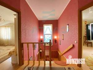 Дом 253м², 2-этажный, участок 6 сот.