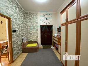 Дом 253м², 2-этажный, участок 6 сот.