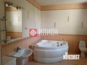 Дом 432м², 3-этажный, участок 10 сот.