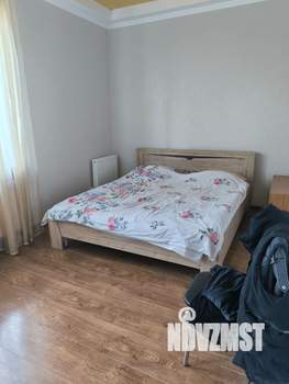 Дом 360м², 2-этажный, участок 8 сот.