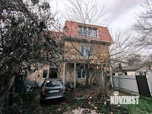 Дом 236м², 3-этажный, участок 3 сот.