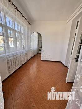 Дом 130м², 2-этажный, на длительный срок, 