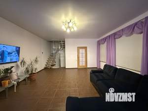 Дом 176м&sup2;, 3-этажный, на длительный срок, 