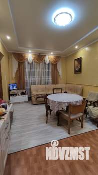 Дом 180м², 2-этажный, на длительный срок, 
